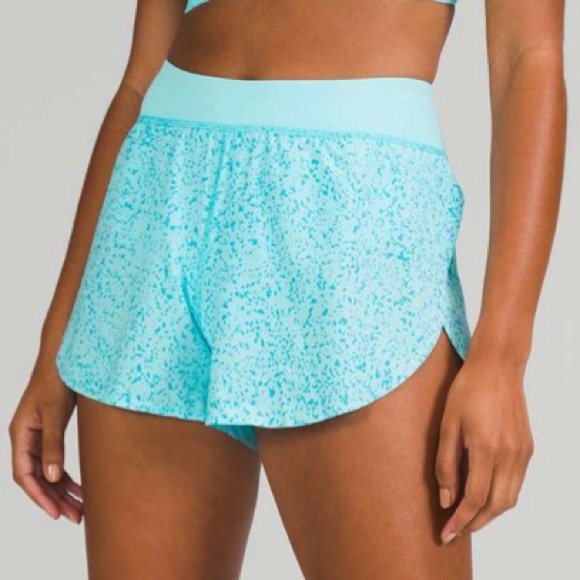 Lululemon Find Your Pace Short High Rise 3” Lined - Picture 3 of 4